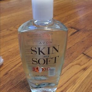 Avon Skin Soft Bath Oil Brand New